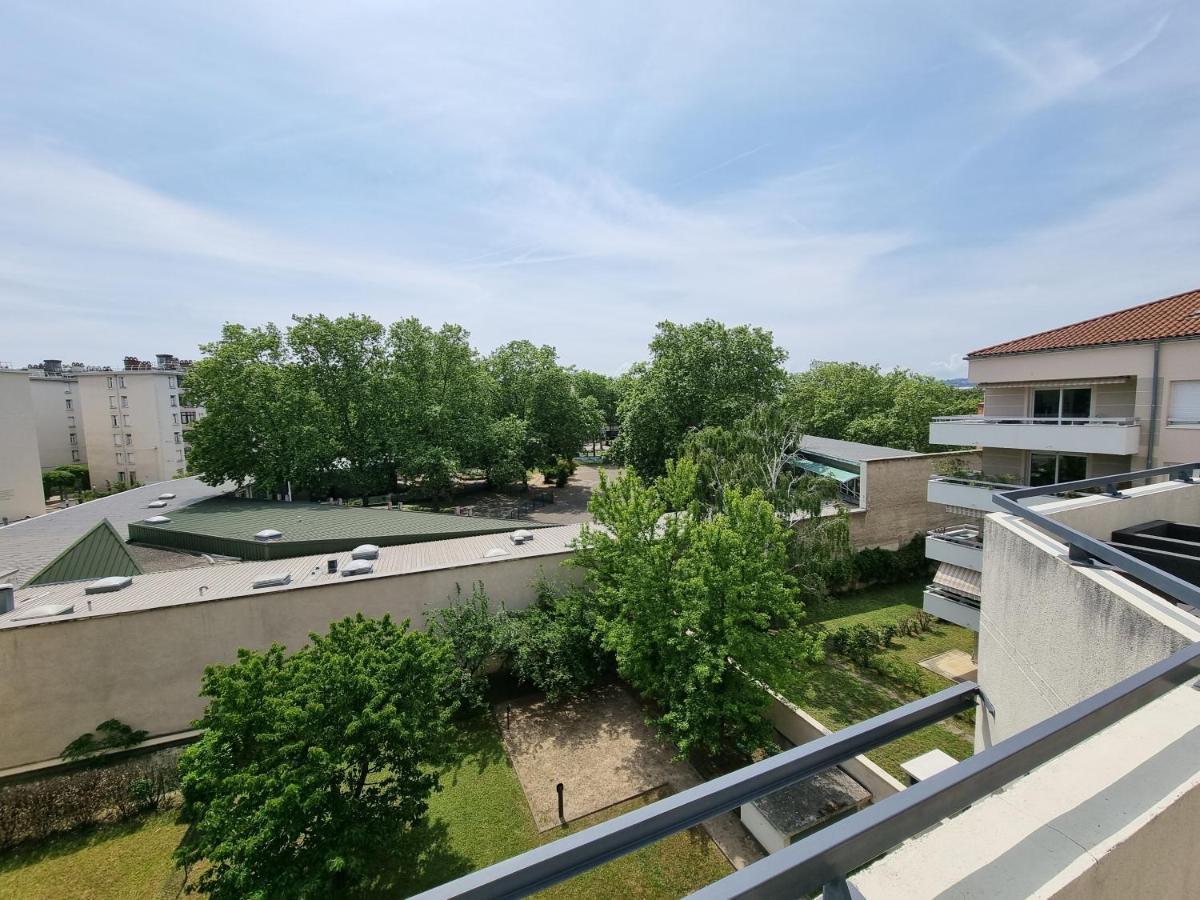 Bngo I Immense Rooftop Lyon I 2 Chambres, 4 Places Parkings, 2 Immenses Terrasses, 8 Personnes Buitenkant foto