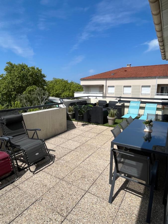 Bngo I Immense Rooftop Lyon I 2 Chambres, 4 Places Parkings, 2 Immenses Terrasses, 8 Personnes Buitenkant foto