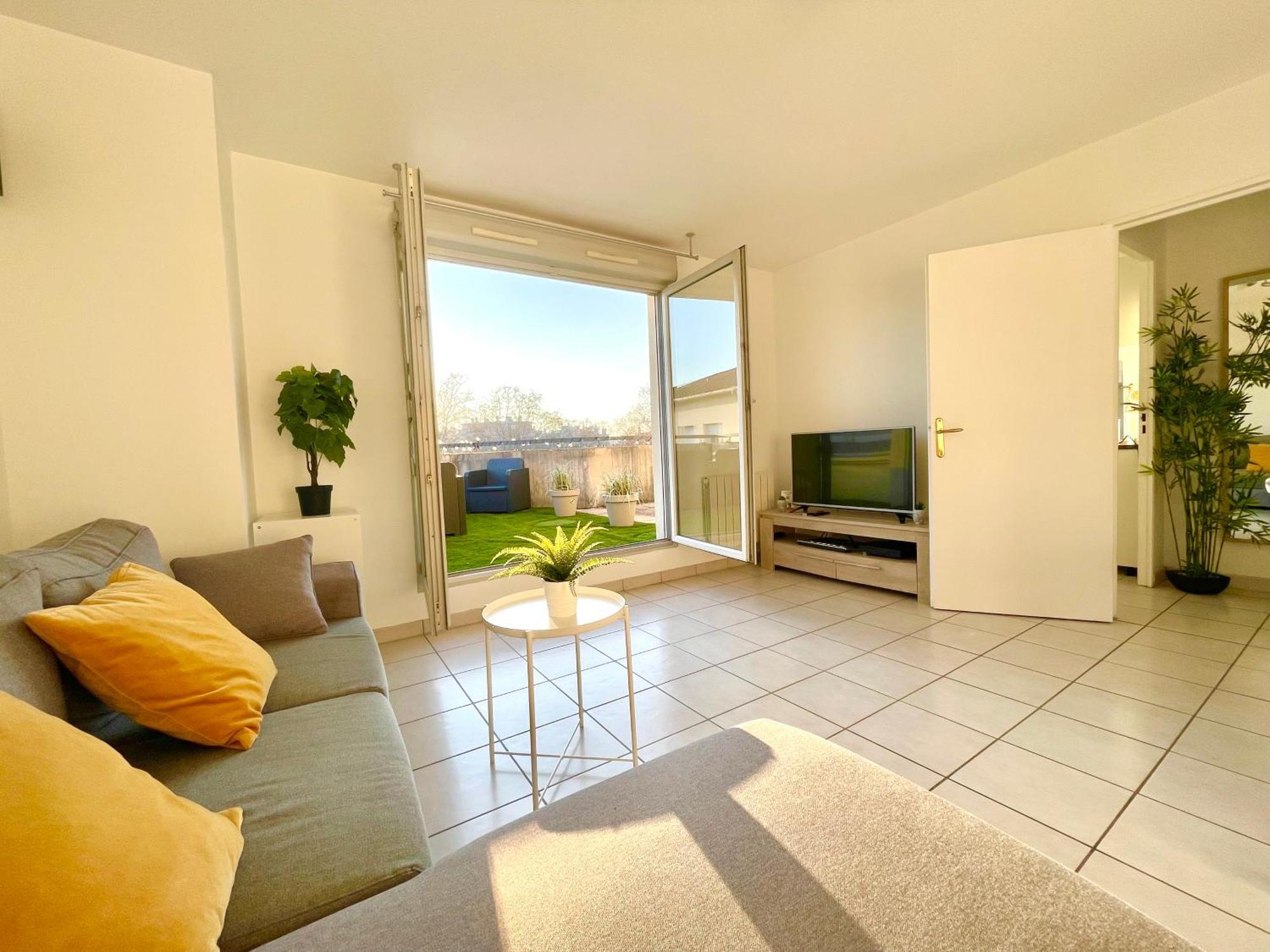 Bngo I Immense Rooftop Lyon I 2 Chambres, 4 Places Parkings, 2 Immenses Terrasses, 8 Personnes Buitenkant foto