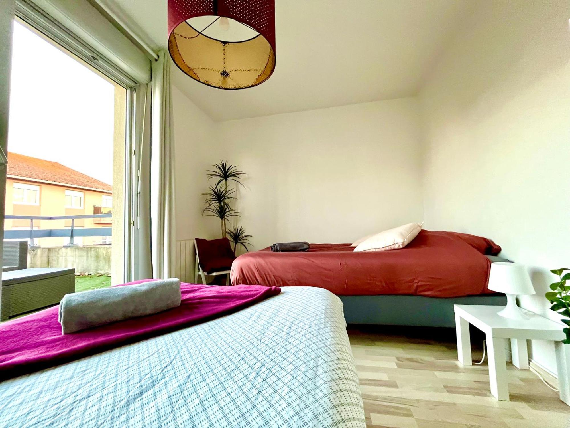 Bngo I Immense Rooftop Lyon I 2 Chambres, 4 Places Parkings, 2 Immenses Terrasses, 8 Personnes Buitenkant foto