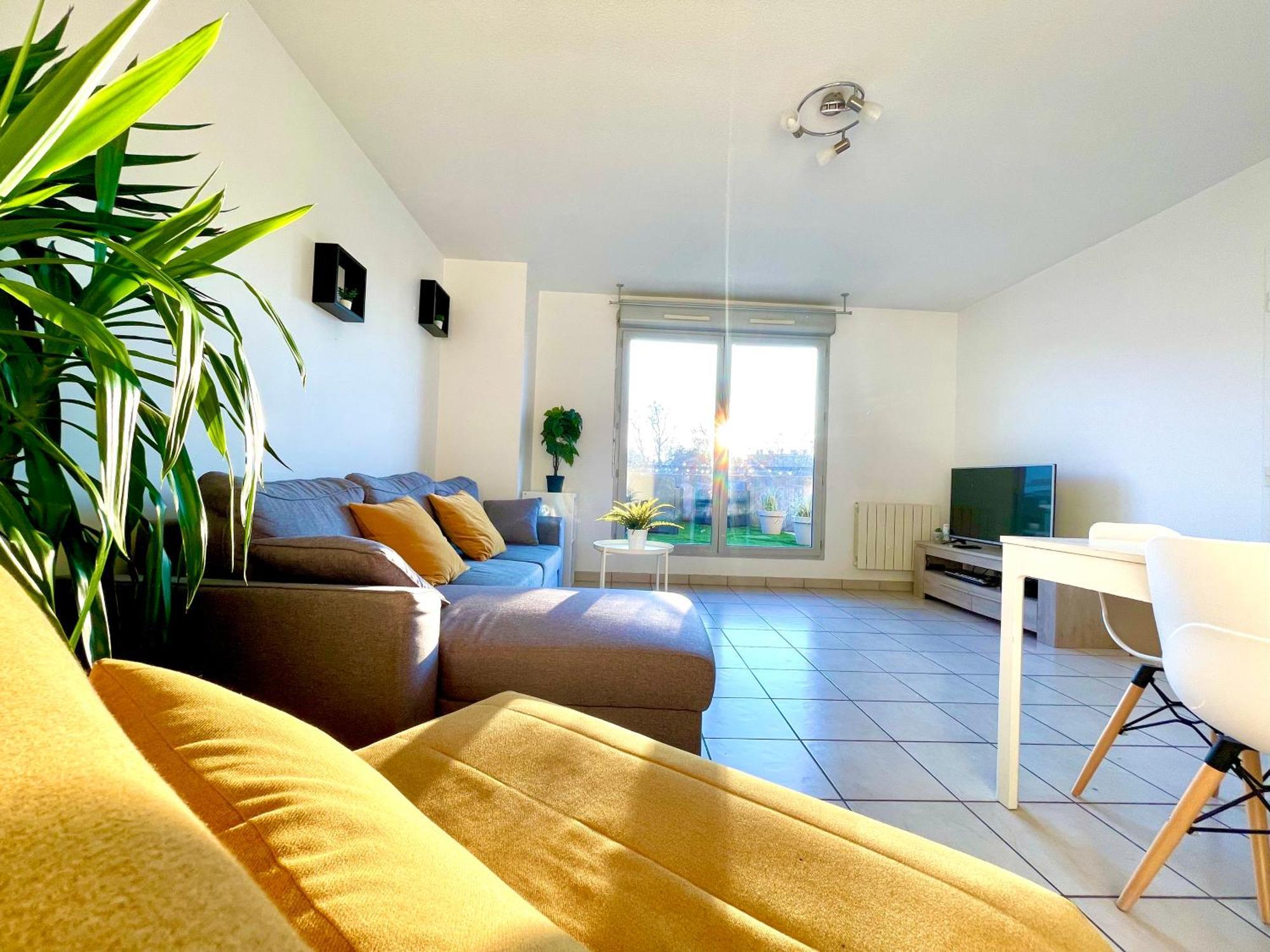 Bngo I Immense Rooftop Lyon I 2 Chambres, 4 Places Parkings, 2 Immenses Terrasses, 8 Personnes Buitenkant foto