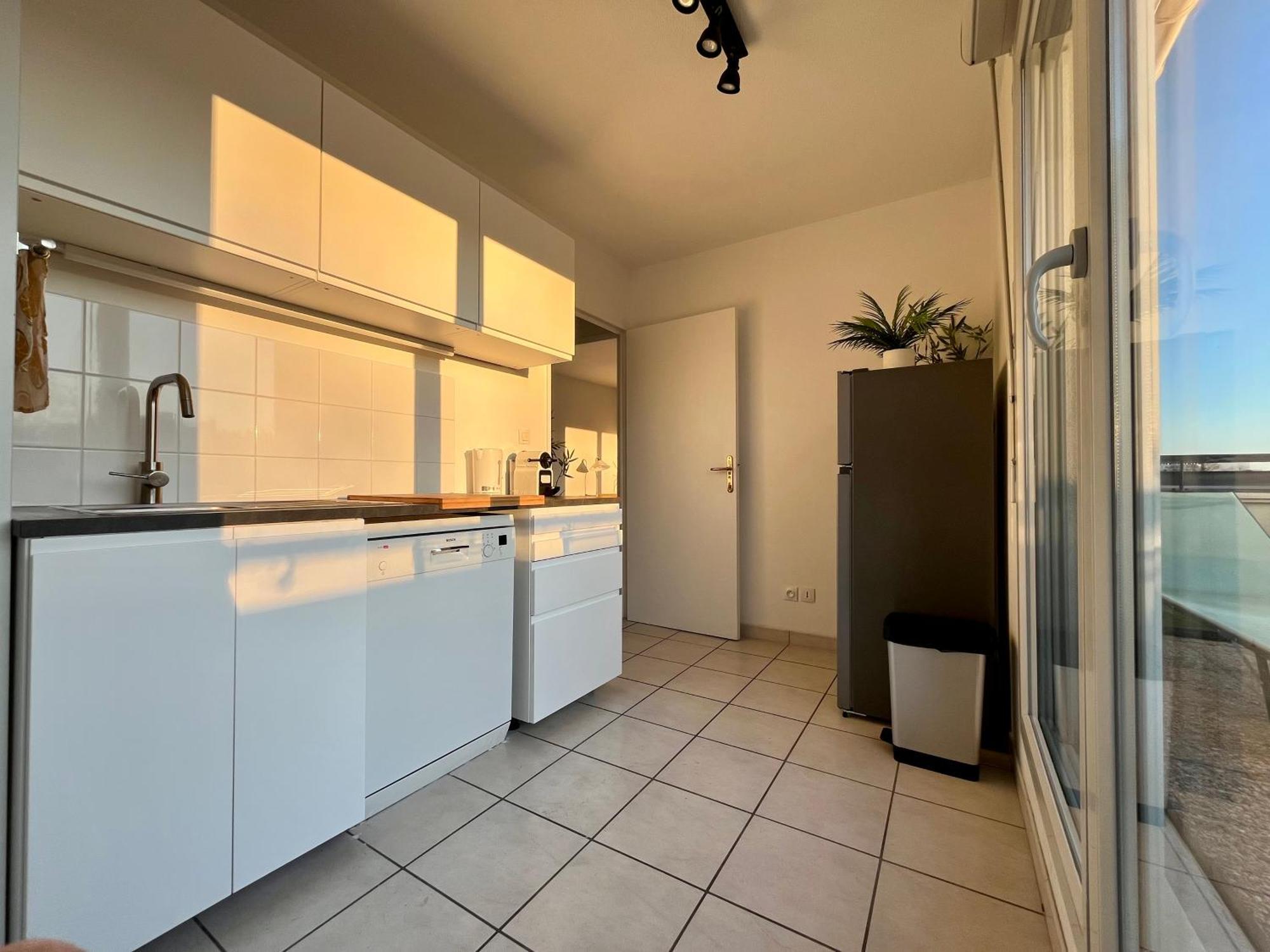 Bngo I Immense Rooftop Lyon I 2 Chambres, 4 Places Parkings, 2 Immenses Terrasses, 8 Personnes Buitenkant foto